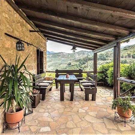 Ampelos Estate *