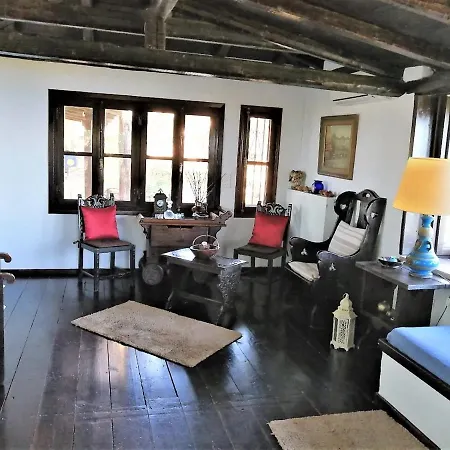 Ampelos Estate *