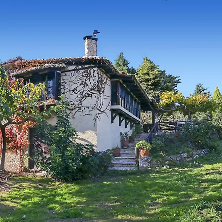 בית נופש Ampelos Estate אקרטה