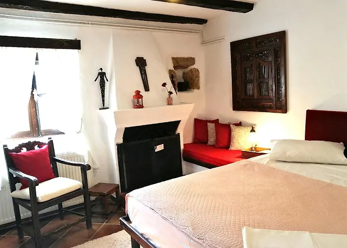 Дом отдыха Ampelos Estate