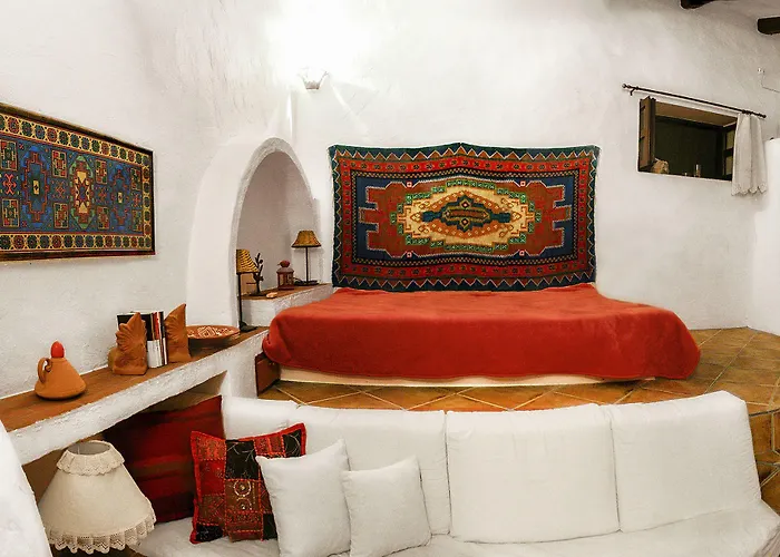 Дом отдыха Ampelos Estate