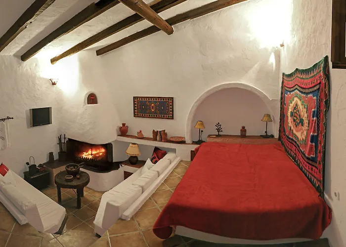 Ampelos Estate * Akrata